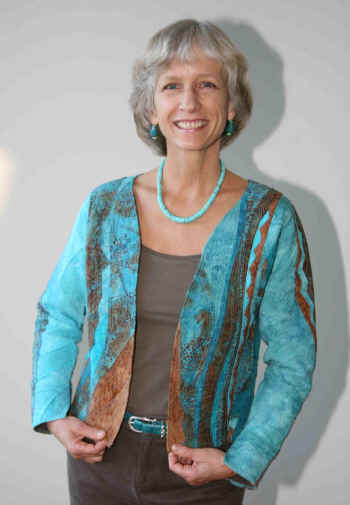 Karen Jacket front.jpg (178639 bytes)